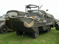 gmc dukw 353 meeting aérien de denain-valenciennes 2005