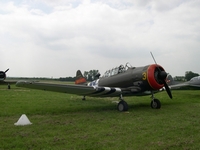 avion t-6 texan meeting aérien de denain-valenciennes 2005