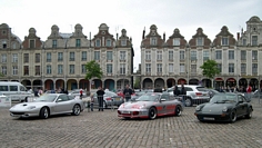 Ferrari 550 Maranello Porsche 911 Exposition de supercars à Arras