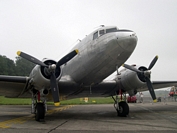 Douglas DC-3 Wings and Wheels 2006