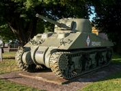 Sherman M4A4 à Kientzheim Vacances d'été en Alsace