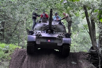 Panzer 68 Tanks in Town 2013