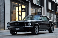 Ford Mustang coupe 1967 Carspotting à Hambourg, juillet 2014 Hamburg