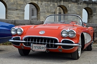 chevrolet corvete C1 1958 Rassemblement au château de Vincennes, juillet 2015