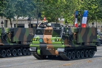 mlrs multiple lauch rocket system Défilé du 14 juillet