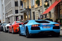 cyan blue Lamborghini Aventador Carspotting à Paris 2016