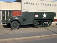 half-track arromanches normandie 2005