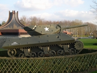 tank destroyer tdm10 wolverine musée bayeux normandie 2005