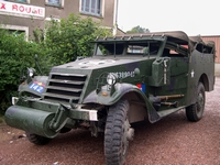 canadian scout car exposition mémoire 44 à fruges 2005