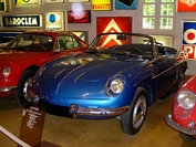 Renault Alpine A108 cabriolet Manoir de l'automobile de Lohéac