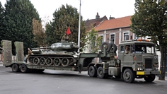 Sacammell Crusader tank transporter T34/85 Artois Libéré à Béthune 2009