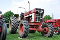  Tracteurs en Weppes à Beaucamps-Ligny 2011