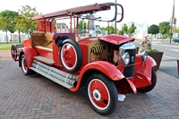 camion de pompier panhard Exposition de voitures à Cabourg