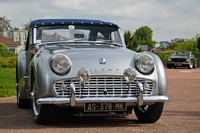 triumph tr3 tr6 rencart mensuel du club de l'auto à Suresnes, mai 2015