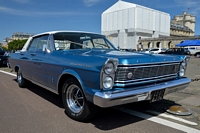 ford galaxie 500 rassemblement mensuel vincennes en anciennes au château de vincennes, mai 2015