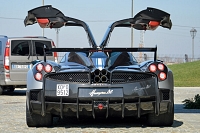 Huyara BC Showroom Pagani