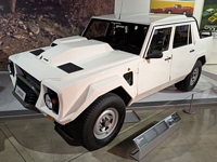  Petersen Automotive Museum Los Angeles